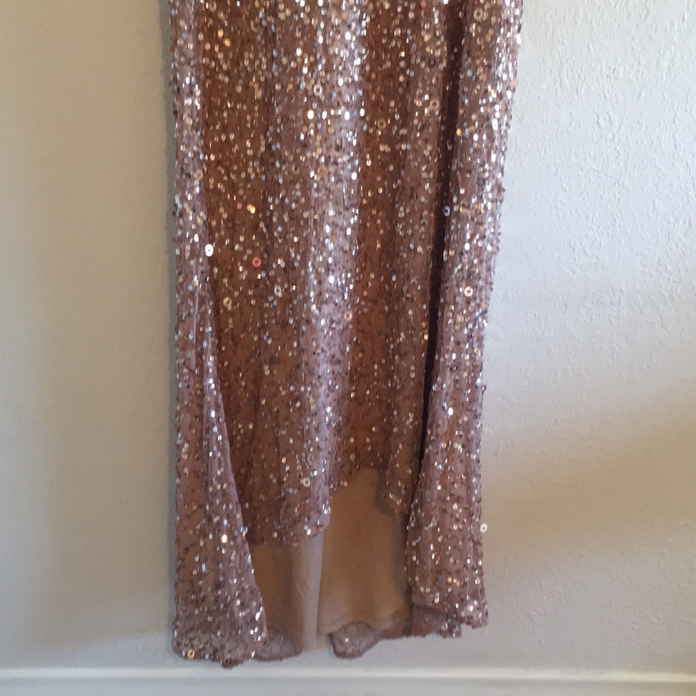ADRIANNA PAPELL HALTER BEADED GOWN 🌟✨ - Picture 3 of 8